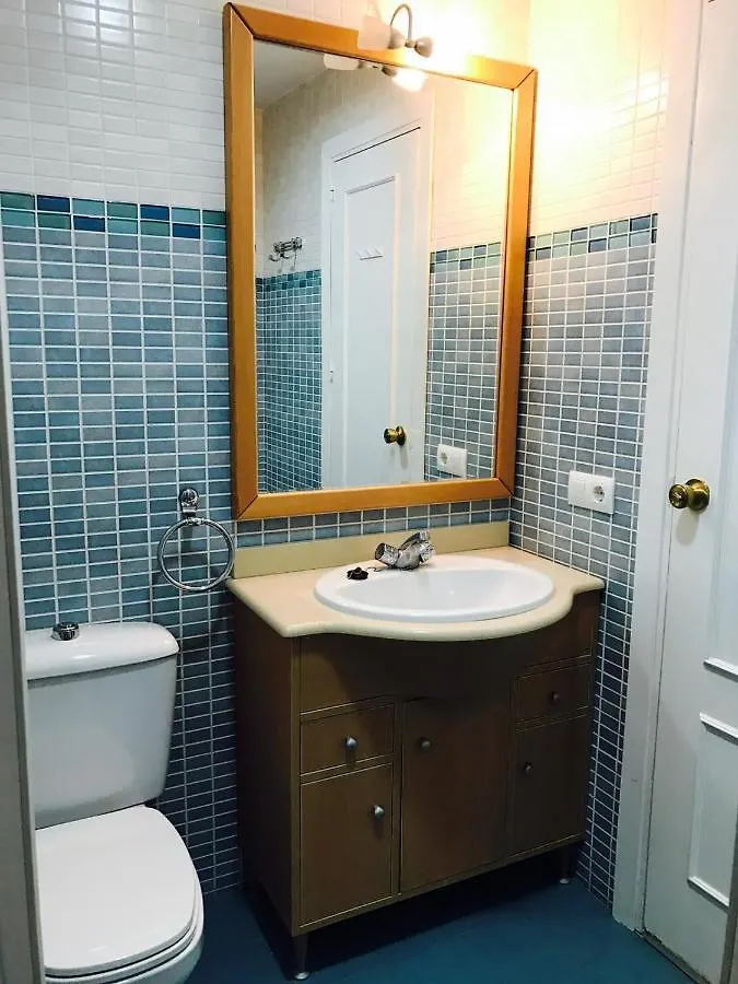 Apartamentos Playa Bajondillo Torremolinos 0*,  İspanya