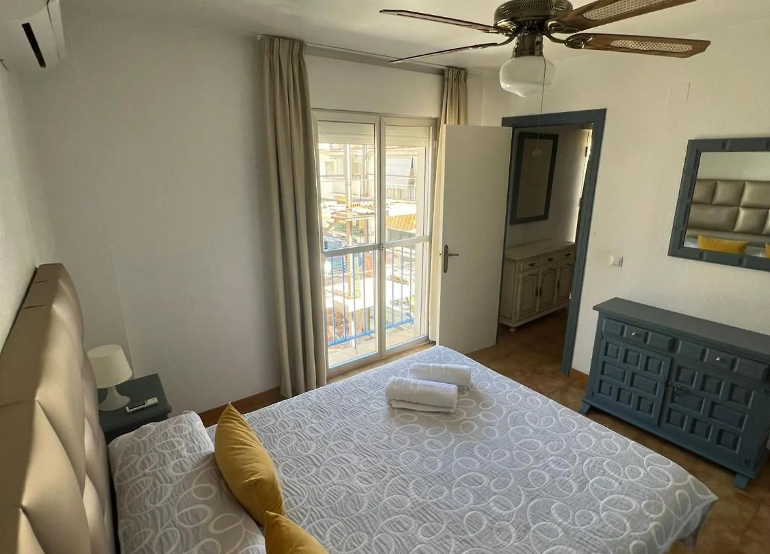 Apartamentos Playa Bajondillo Torremolinos 0*,  İspanya